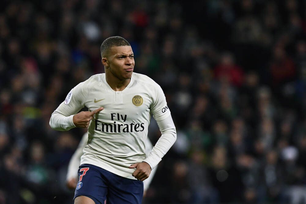 清北教授齐聚深圳，揭秘全球AI竞赛法则